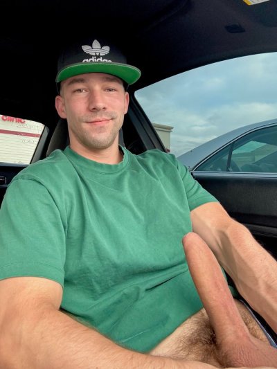 Watch Eddie Patrick's leaked NSFW photo on TwXstars