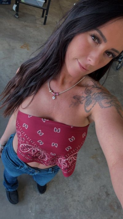 Watch Lacie May's leaked NSFW photo on TwXstars