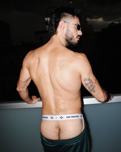 Watch Nico Zetta's leaked NSFW photo on TwXstars