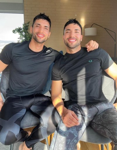 Watch Twin fitness's leaked NSFW photo on TwXstars