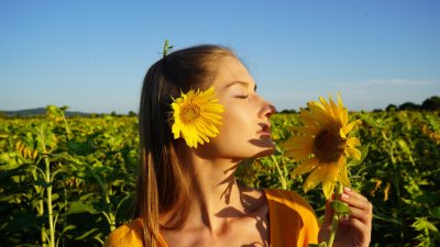 Watch Tiffany Tatum's leaked NSFW photo on TwXstars