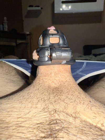 Watch Werther Blue's leaked NSFW photo on TwXstars