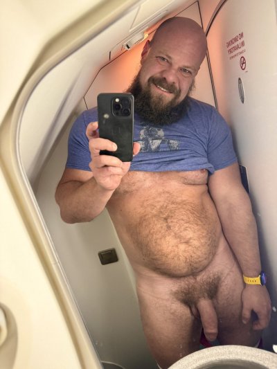 Watch WildCuddler 🔜 Folsom's leaked NSFW photo on TwXstars