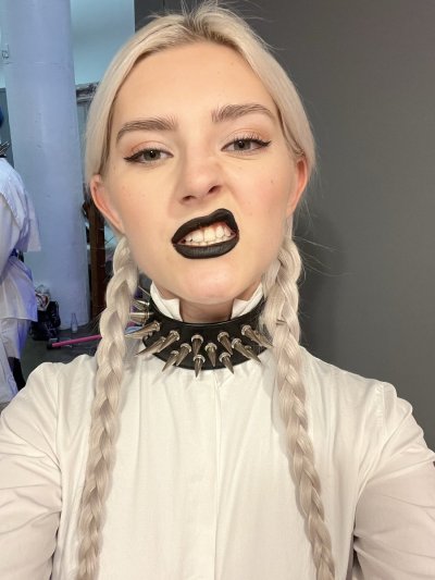 Watch Eva Elfie's leaked NSFW photo on TwXstars