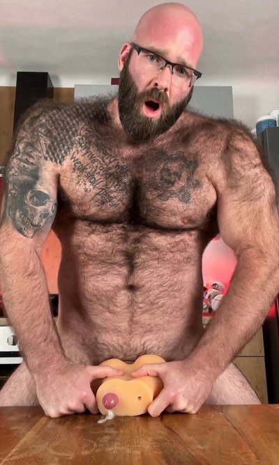 Watch hairy_musclebear's leaked NSFW photo on TwXstars