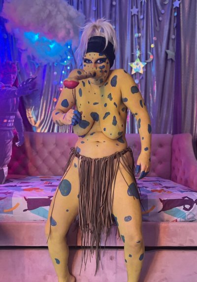 Watch Savannah Solo's leaked NSFW photo on TwXstars