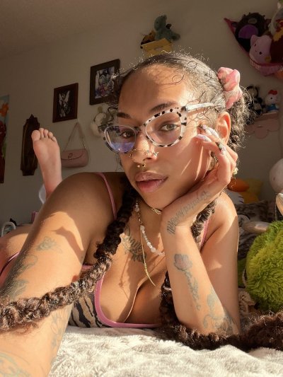 Watch Moo Baby!! 🐞🌳💫's leaked NSFW photo on TwXstars