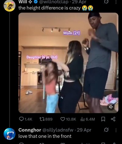 Watch PoundCake's leaked NSFW photo on TwXstars