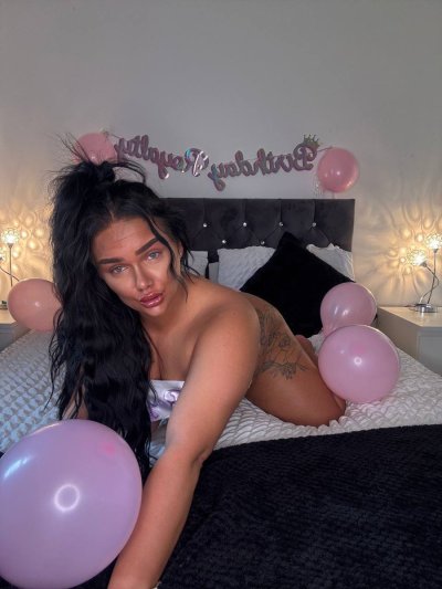 Watch 𝐌𝐢𝐬𝐬𝐥𝐢𝐯𝐯𝐮𝐤𝐤's leaked NSFW photo on TwXstars