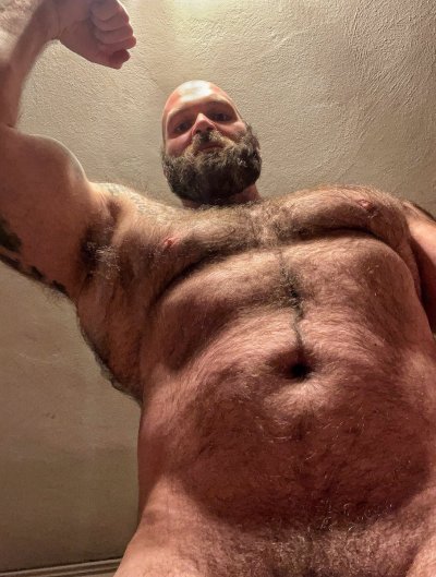 Watch hairy_musclebear's leaked NSFW photo on TwXstars