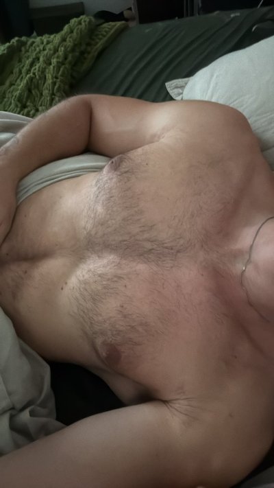 Watch Chase's leaked NSFW photo on TwXstars