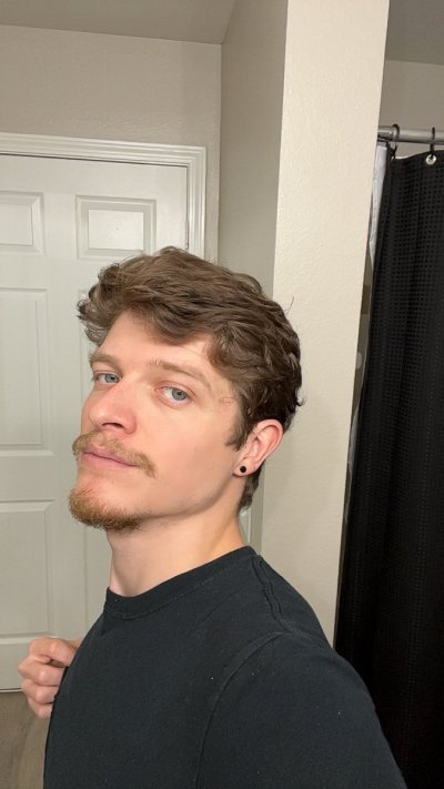 Watch Michael 🌓's leaked NSFW photo on TwXstars