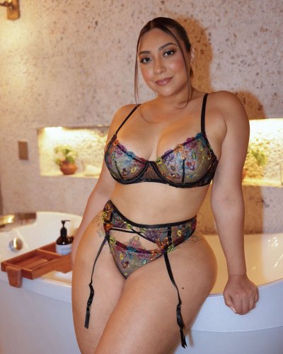 Watch Nancy Hernandez's leaked NSFW photo on TwXstars