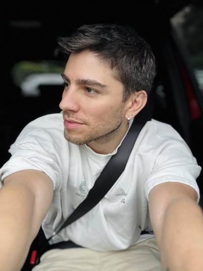 Watch Andres Gudiño CDMX's leaked NSFW photo on TwXstars