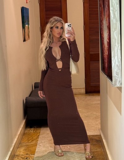 Watch Karin Hart's leaked NSFW photo on TwXstars