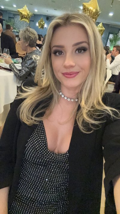 Watch Miss_Alice_Wild's leaked NSFW photo on TwXstars