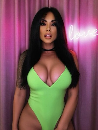 Watch Kaylani Lei's leaked NSFW photo on TwXstars