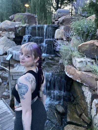 Watch She Devil 😈's leaked NSFW photo on TwXstars