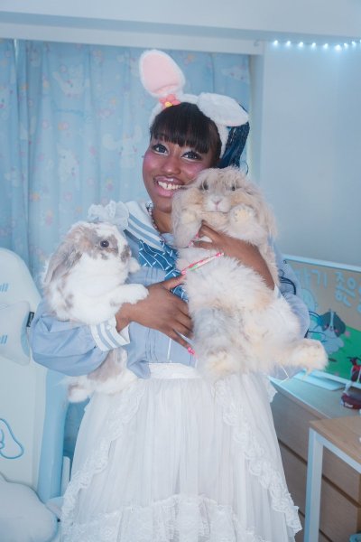 Watch 🎀🐰miss lily 🐰🎀's leaked NSFW photo on TwXstars