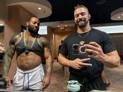 Watch ZOD BLAKK's leaked NSFW photo on TwXstars