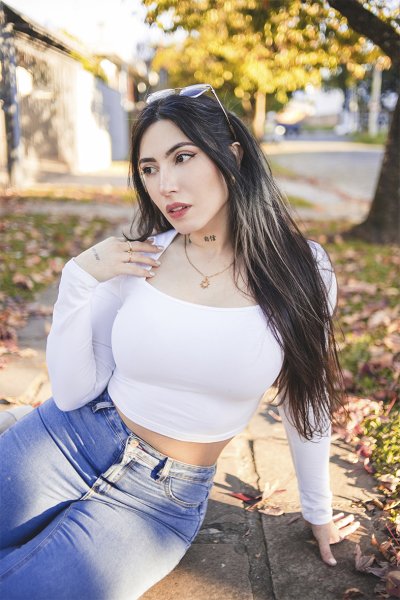 Watch Danielle Vedovelli 🌸's leaked NSFW photo on TwXstars