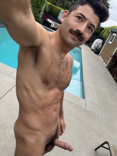 Watch Bobby Baby (NYC 8/29-9/4, STL 9/4-9/7)'s leaked NSFW photo on TwXstars