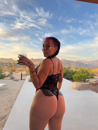 Watch Salice Rose's leaked NSFW photo on TwXstars