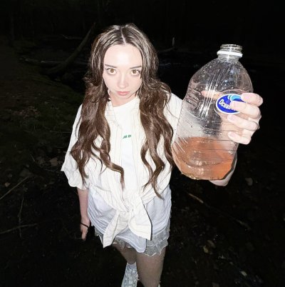 Watch Molly Moon 🌙's leaked NSFW photo on TwXstars