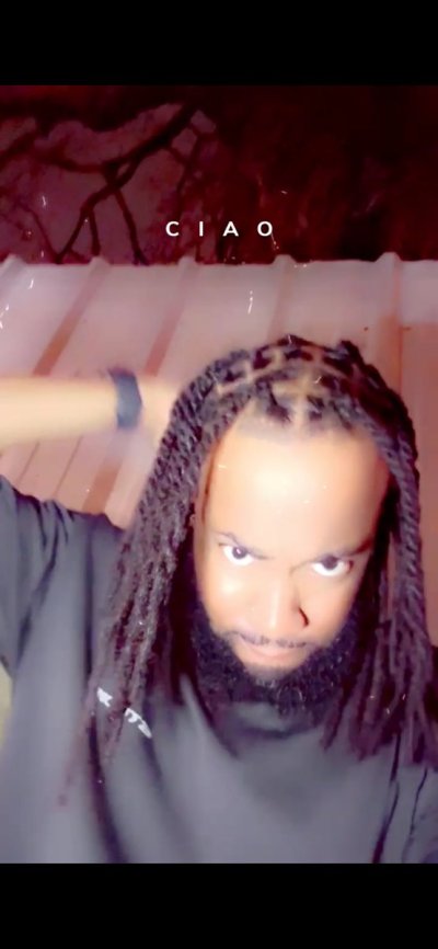 Watch SUCKMYPOLLA's leaked NSFW photo on TwXstars