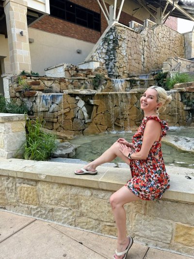 Watch Aaliyah Love🎀's leaked NSFW photo on TwXstars