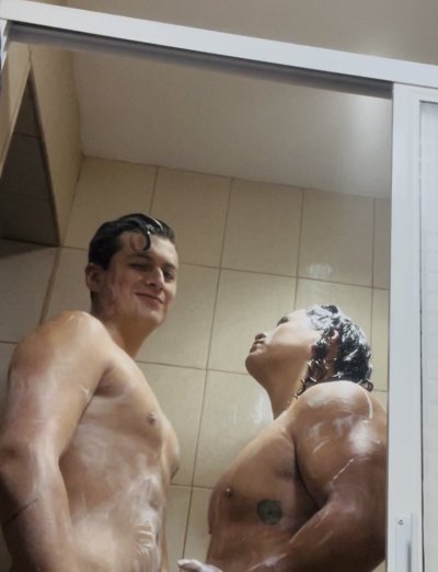 Watch Gabriel Villas's leaked NSFW photo on TwXstars