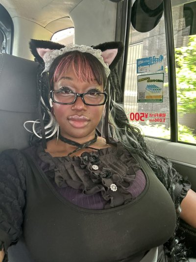 Watch 🎀🐰miss lily 🐰🎀's leaked NSFW photo on TwXstars