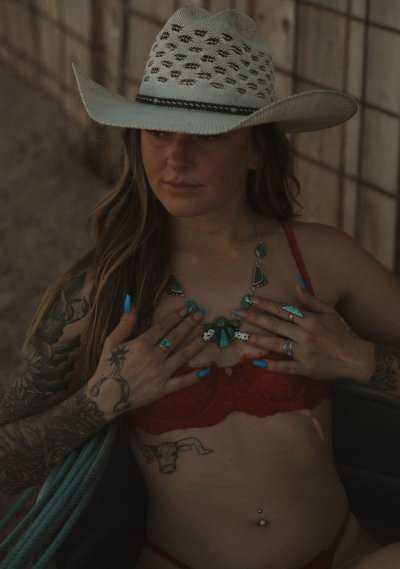 Watch Megan's leaked NSFW photo on TwXstars