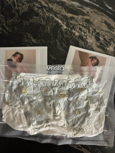 Watch Morgpie's leaked NSFW photo on TwXstars