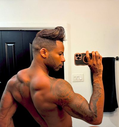 Watch your fave kuya 🇵🇭's leaked NSFW photo on TwXstars