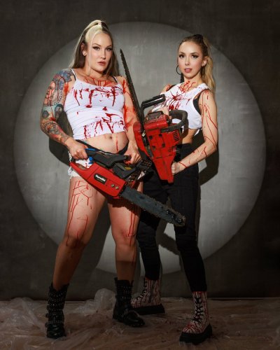 Watch Allysin Kay's leaked NSFW photo on TwXstars