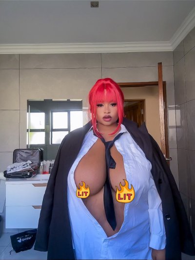 Watch kim's leaked NSFW photo on TwXstars