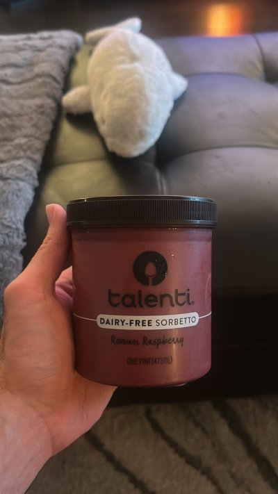 Watch Gino Zanetti's leaked NSFW photo on TwXstars