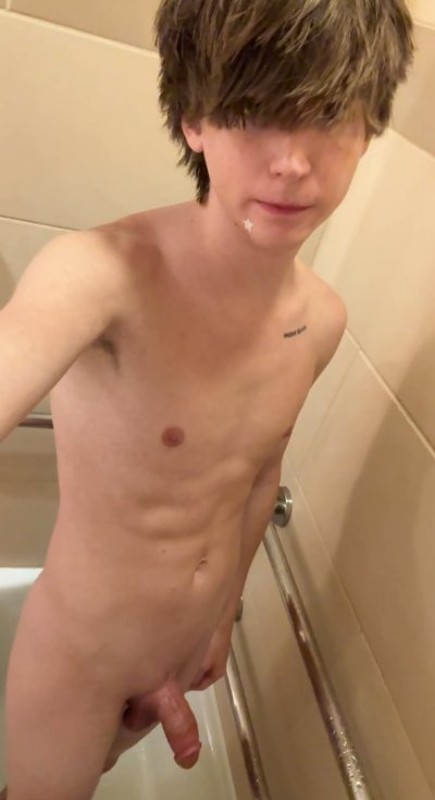 Watch AlejandroXwood's leaked NSFW photo on TwXstars