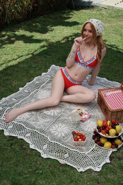 Watch madi collins's leaked NSFW photo on TwXstars