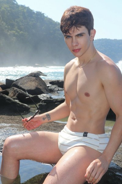 Watch guillo_cuellar's leaked NSFW photo on TwXstars