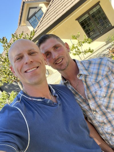 Watch Big C 😎's leaked NSFW photo on TwXstars