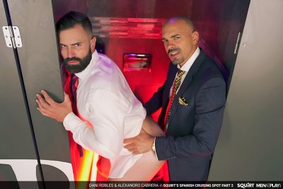 Watch D A N I   R O B L E S's leaked NSFW photo on TwXstars