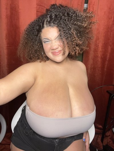 Watch ✨🍒𝐆𝐨𝐝𝐝𝐞𝐬𝐬 𝐁𝐚𝐢𝐥𝐞𝐲🍒✨'s leaked NSFW photo on TwXstars