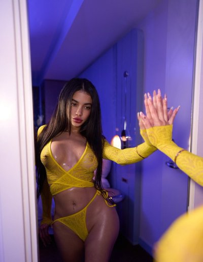 Watch V Rod 💦 🎶's leaked NSFW photo on TwXstars