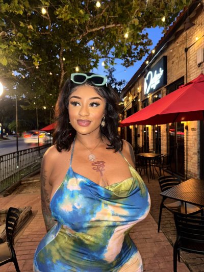 Watch 🇳🇬Eze Nwanyi Ifeoma ✨'s leaked NSFW photo on TwXstars