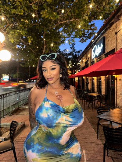 Watch 🇳🇬Eze Nwanyi Ifeoma ✨'s leaked NSFW photo on TwXstars