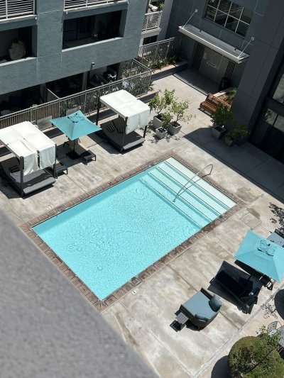 Watch Big C 😎's leaked NSFW photo on TwXstars