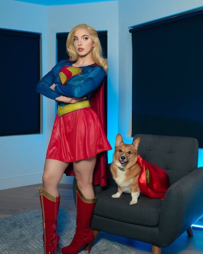 Watch Bri 🦦✨'s leaked NSFW photo on TwXstars