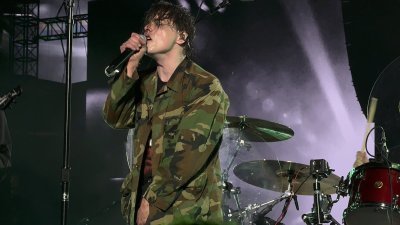 Watch Mila Loves's leaked NSFW photo on TwXstars